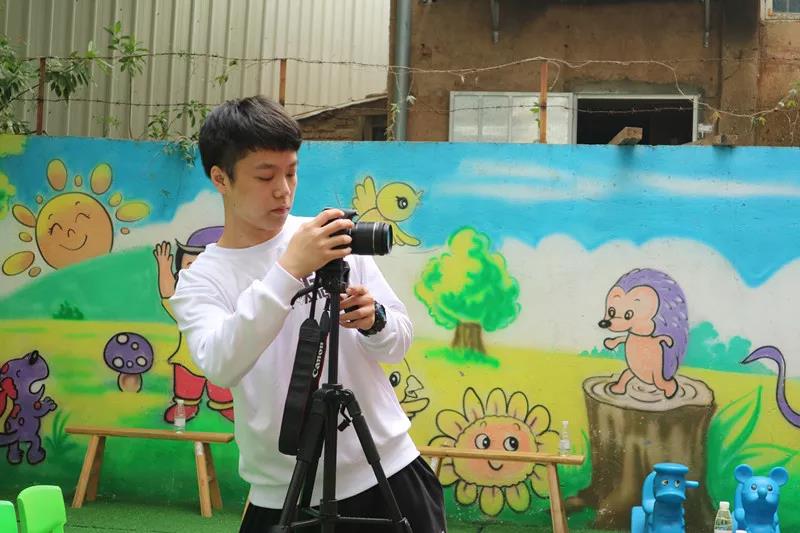 以爱筑梦·情暖冬阳——“小花伞”公益保障项目捐赠仪式圆满落幕